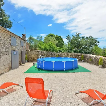 Family Friendly House With A Swimming Pool Smoljanci, Istria - Sredisnja Istra - 19598 Holiday home Svetvincenat