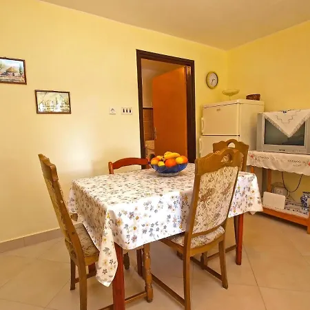 Holiday home Family Friendly House With A Swimming Pool Smoljanci, Istria - Sredisnja Istra - 19598 *